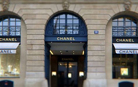 pour travailler chez chanel|carrière chanel.